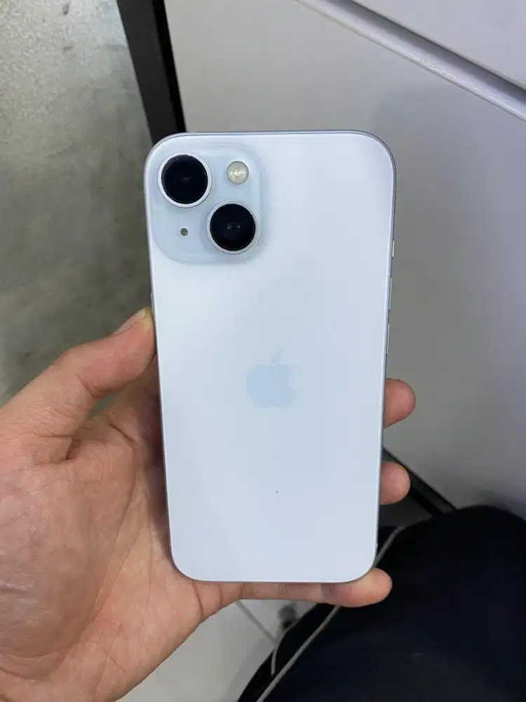 iPhone 15 128gb iBox