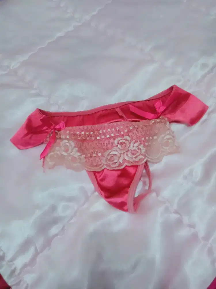 g-string lucuu dan cantikkk