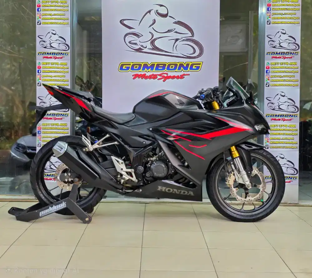 HONDA CBR 150R 2021