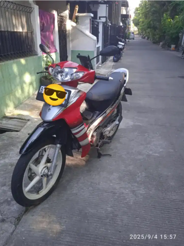 Di jual Suzuki Shogun 125 R Tahun 2005