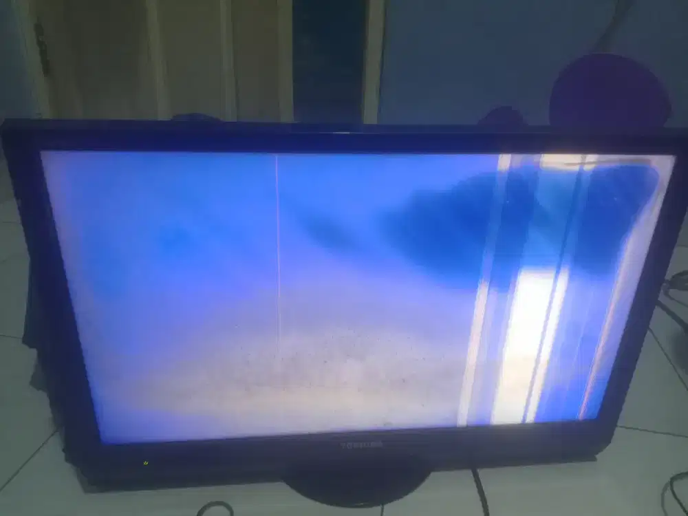 Tv lcd Toshiba 24 inc