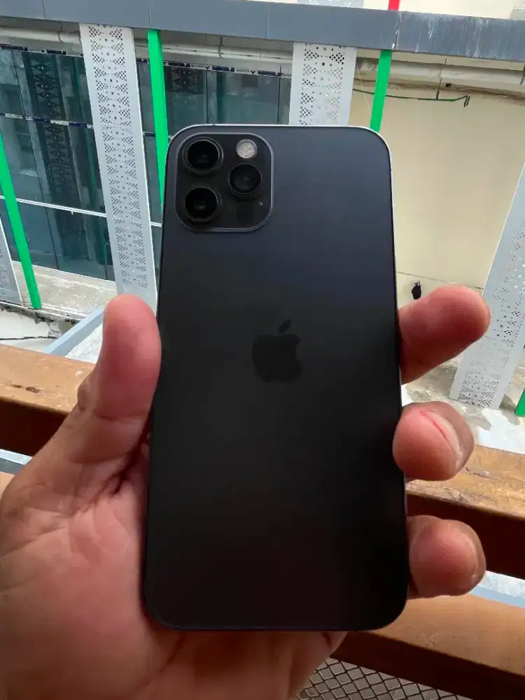 iPhone 12 pro 256 ex inter