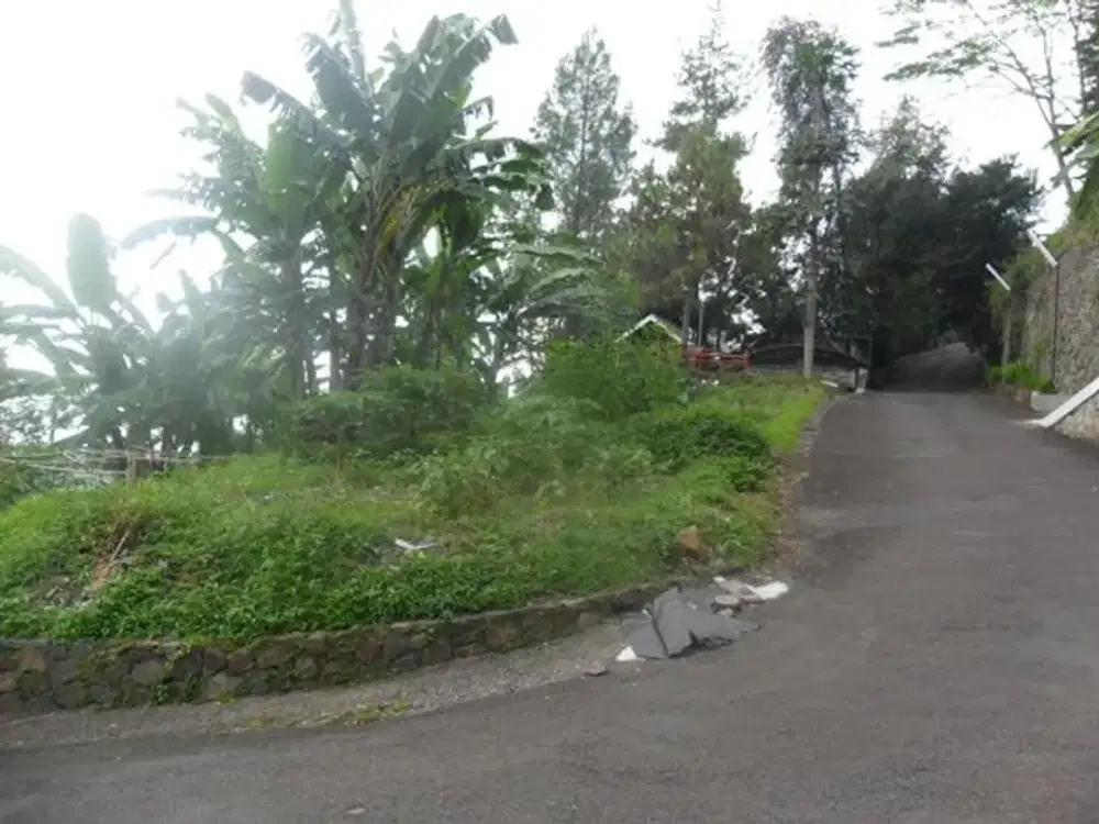 bagus banget tanah di sampin hotel The Valle Dago Pakar