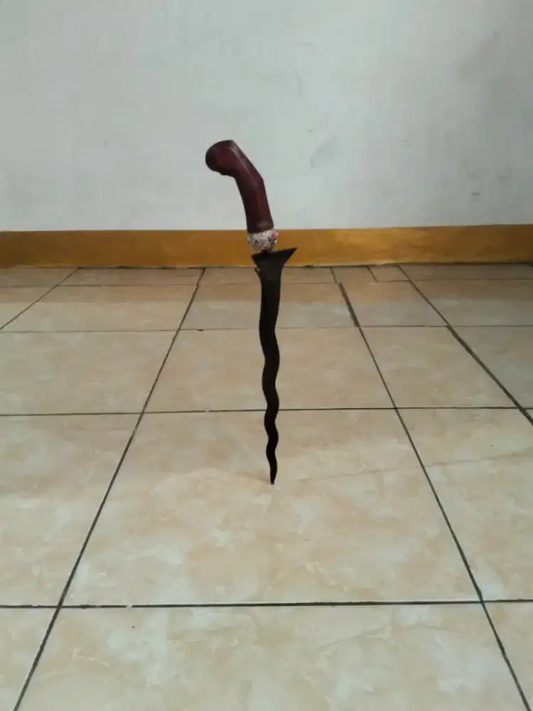 Keris sempono mbungkem