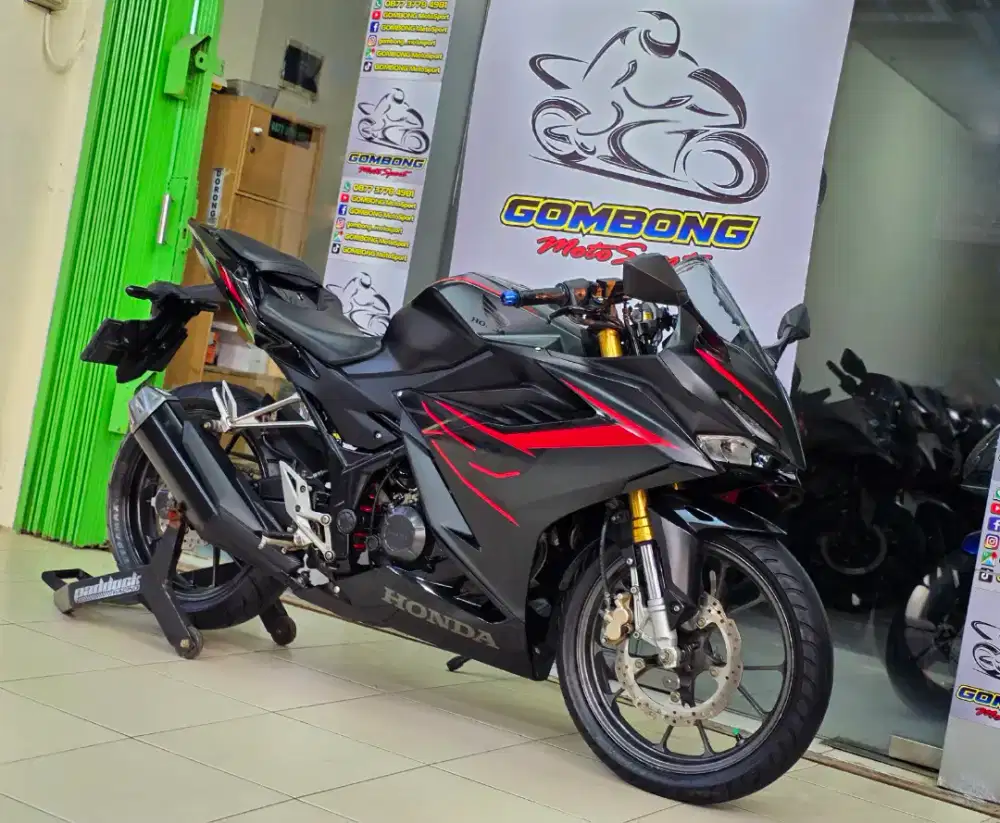 HONDA CBR 150R 2021