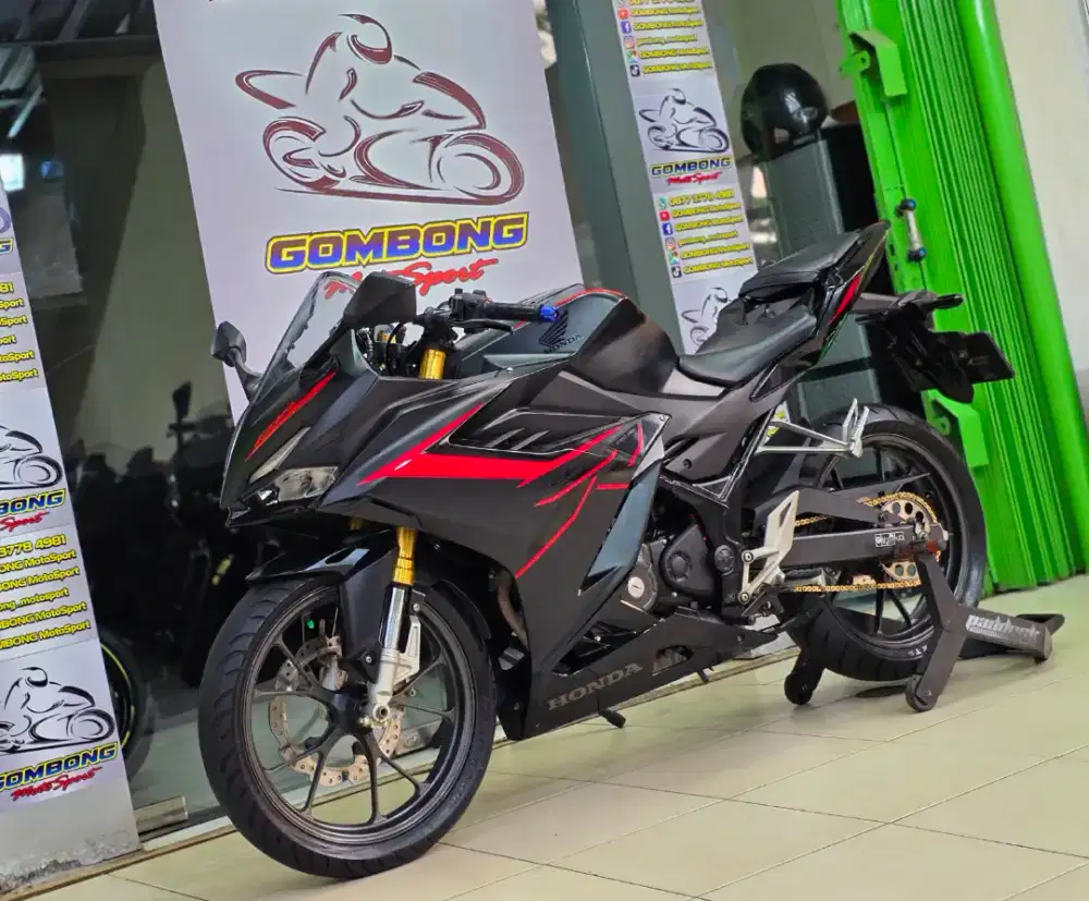 HONDA CBR 150R 2021