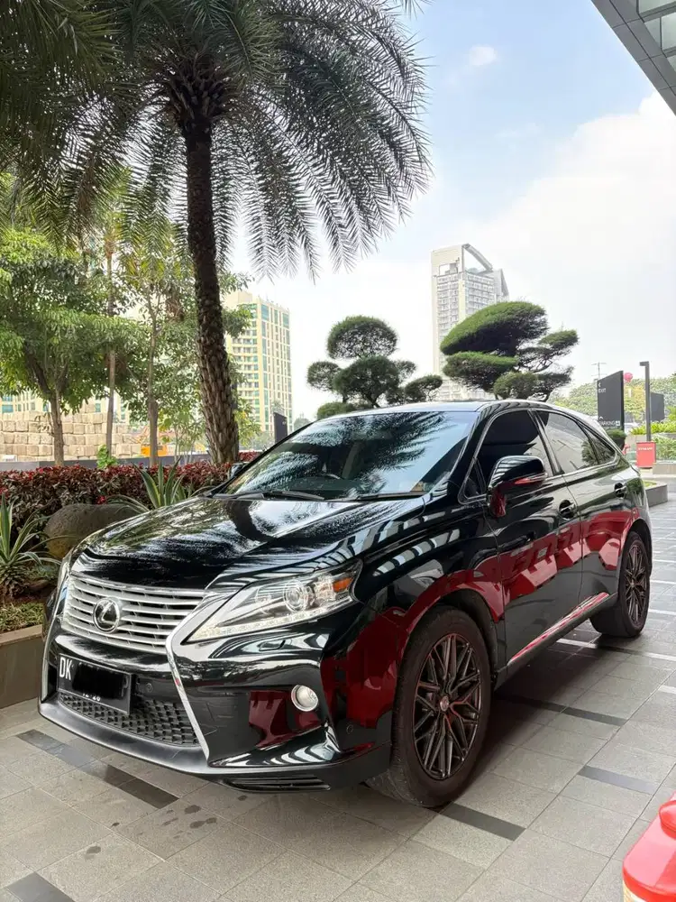 JUAL CEPAT TERAWAT - LEXUS RX270 A/T