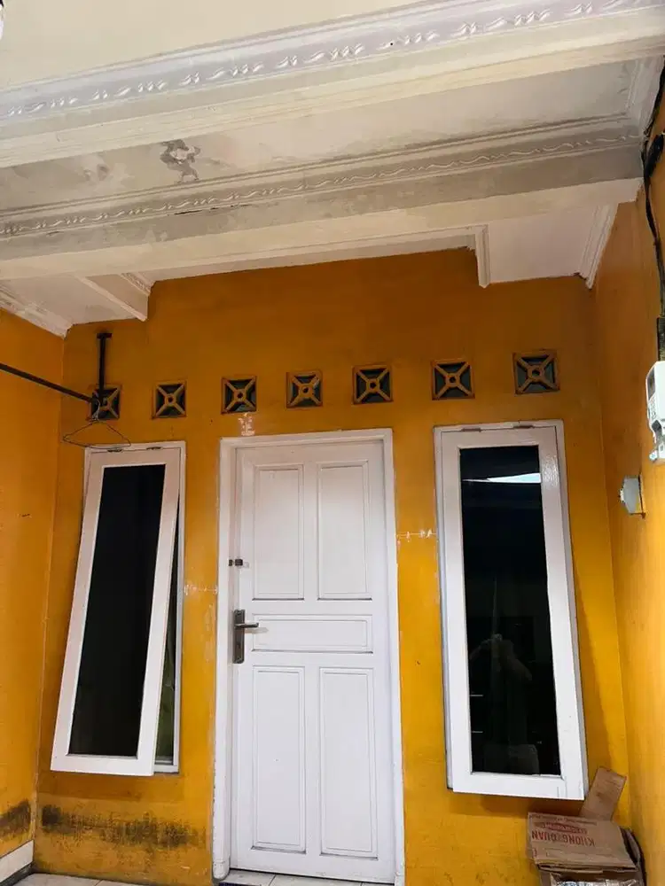 Disewakan Rumah Kontrakan - Lokasi Strategis Condongcatur Depok