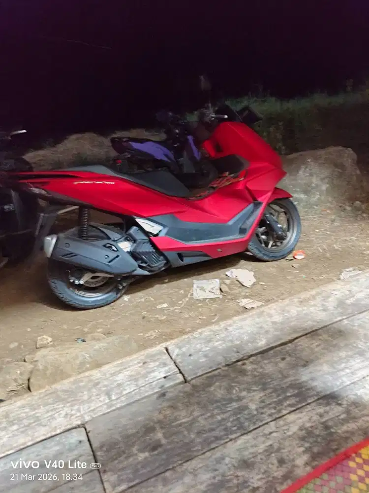 Honda pcx 160 abs 2026 baru 3 bulan