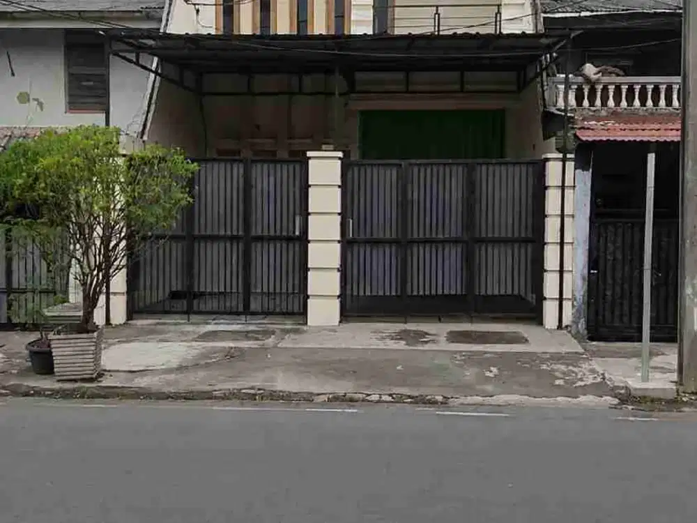 sewa rumah pinggir jalan raya di klender duren sawit buat kantor