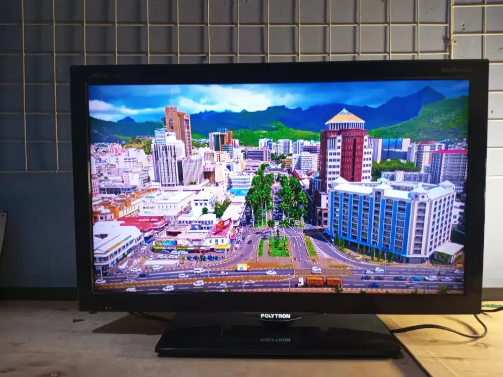 Tv led 24 inc analog second murah meriah