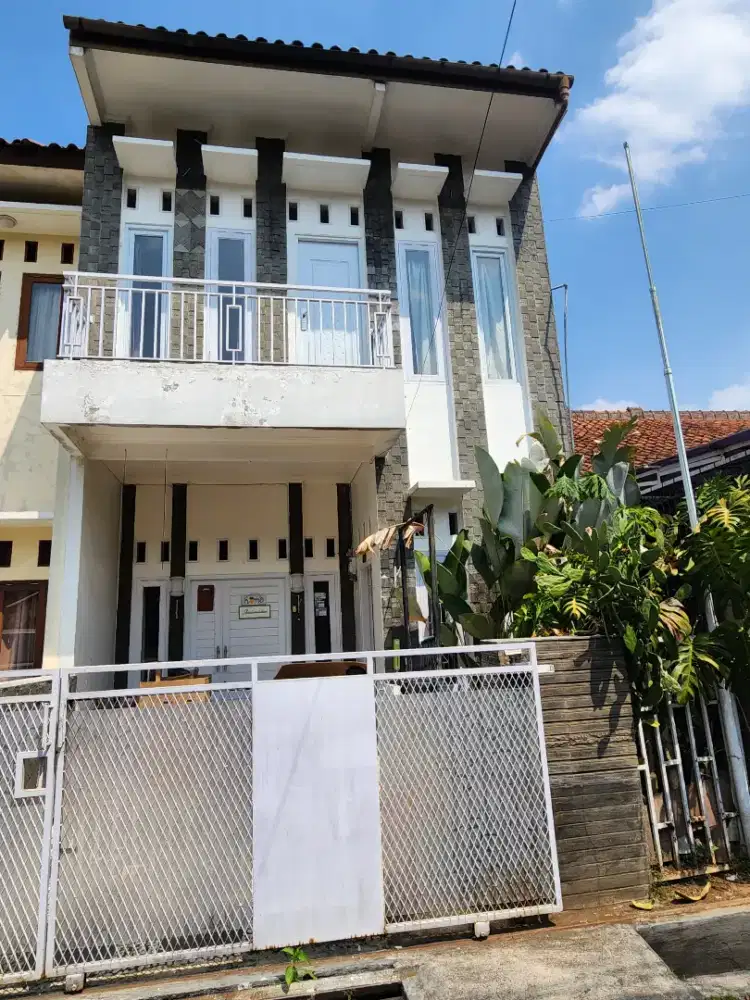 Disewakan rumah pusat  kota bandung