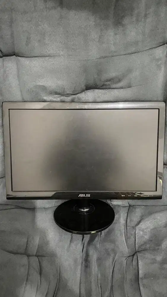 Monitor ASUS 14 inci VGA thn 2015 (NeGo)