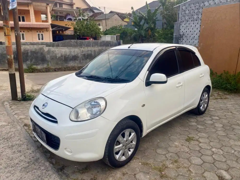 Nisan march 2013 manual