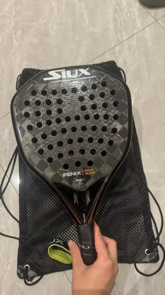 PADEL SIUX FENIX PRO 5 BLACK