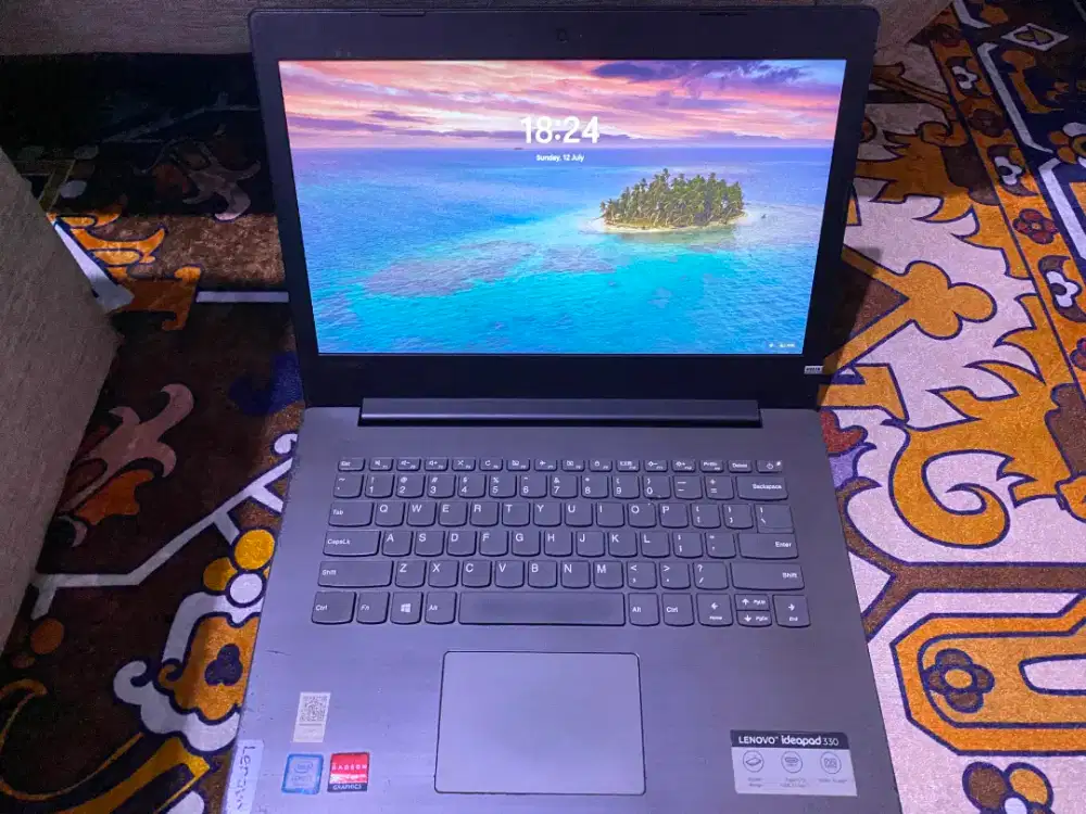 laptop Lenovo Ideapad 330 Intel core i7 gen 8