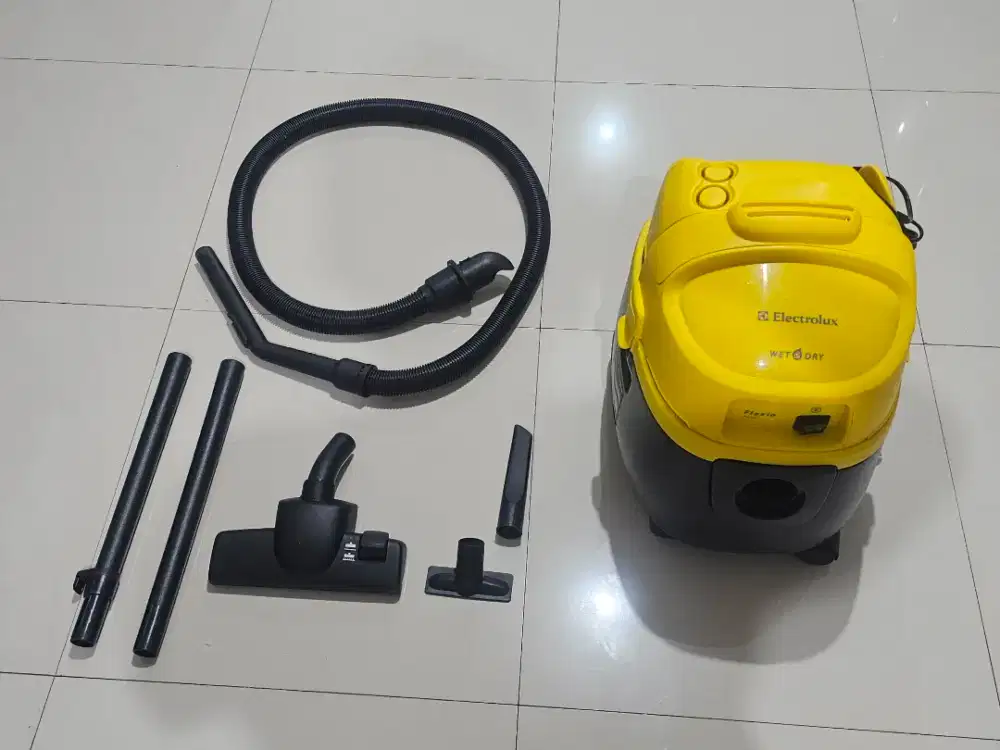 Vacuum Cleaner Electrolux Flexio Z833 Wet & Dry 30L 1500W