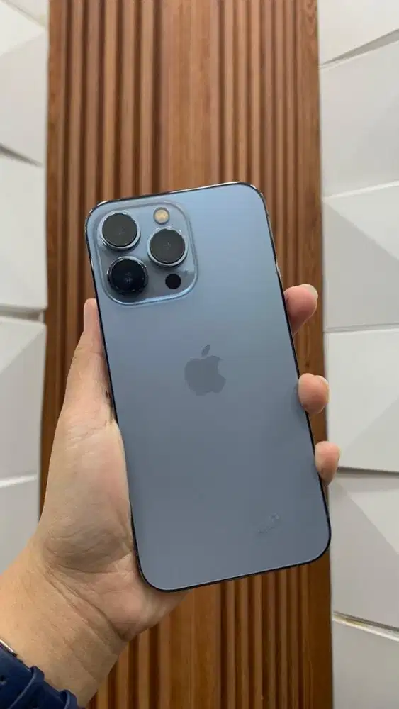 Second iphone 13 pro,sierra blue,bh 100%,ex ibox