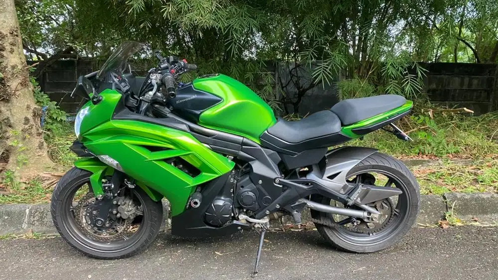 Kawasaki ER 650 F