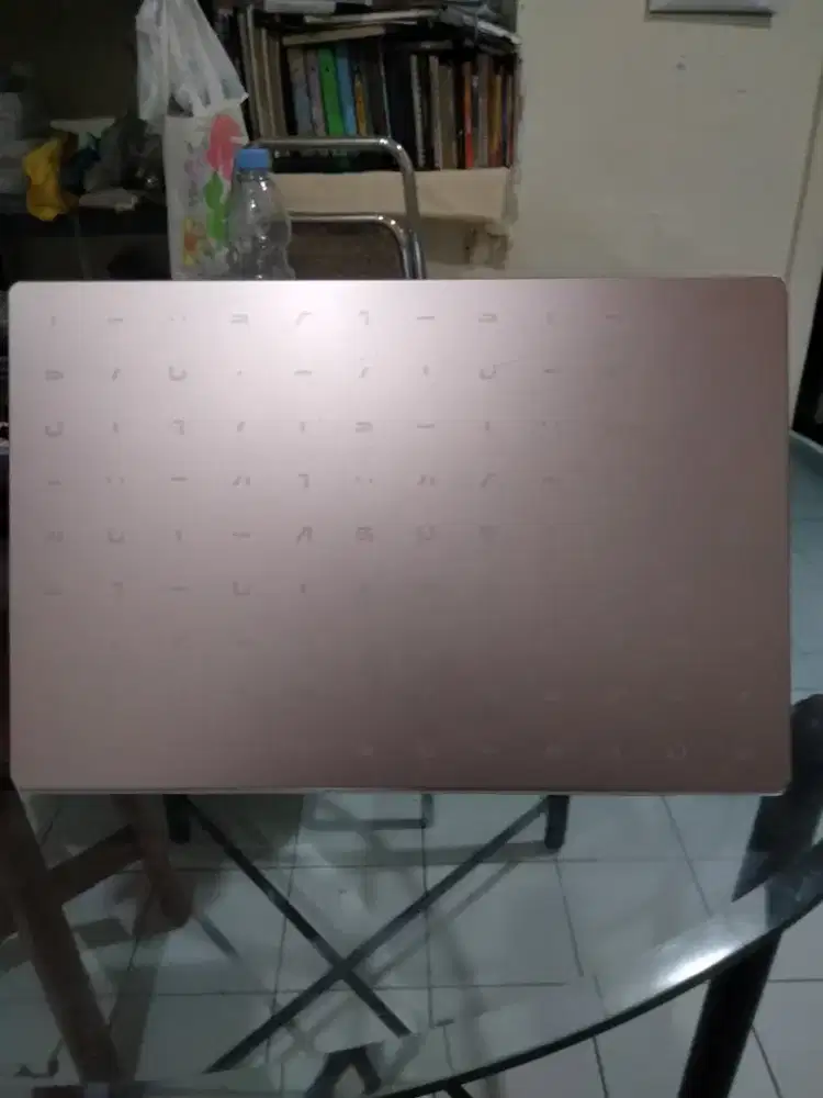 Laptop Asus E410M