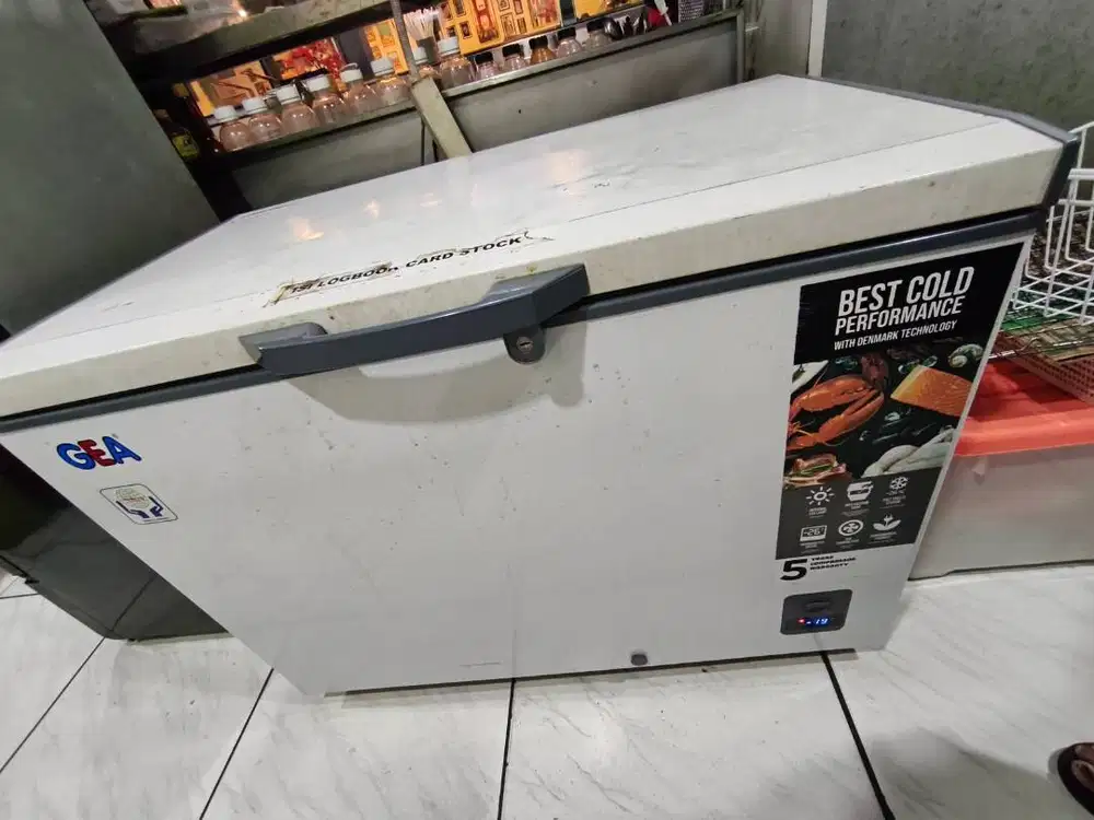 Chest Freezer 113 330L Gea Type AB-336-R