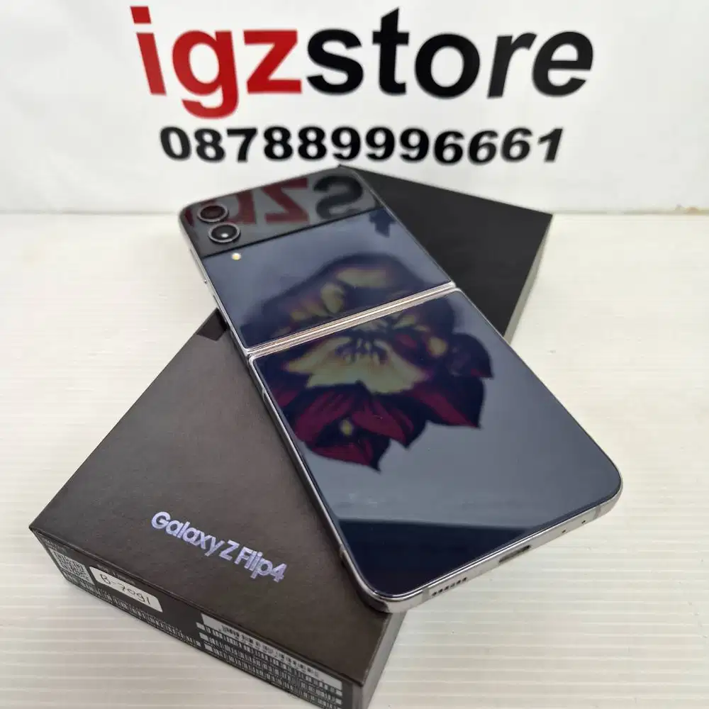 Samsung Z FLIP 4 8/256 Exclusive Navy SEIN Fullset  No Minus