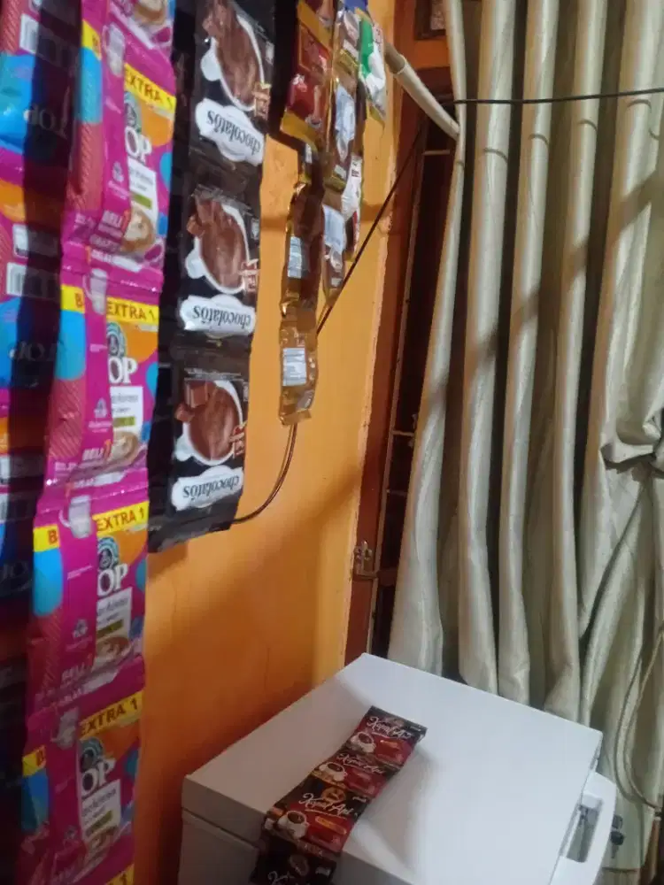 Karyawan warkop