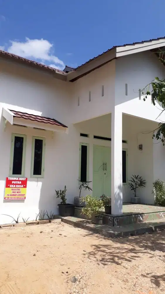 Indekos pria ut pelajar atau pekerja