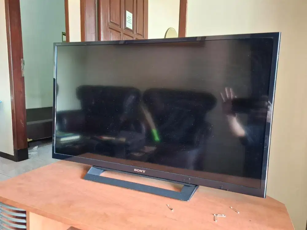 Sony Bravia LED TV 32 inch KLV - 32R302C