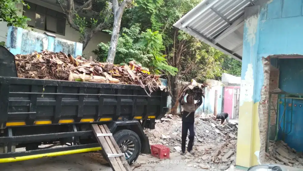 Buang puing urug sampah ranting pohon jogja