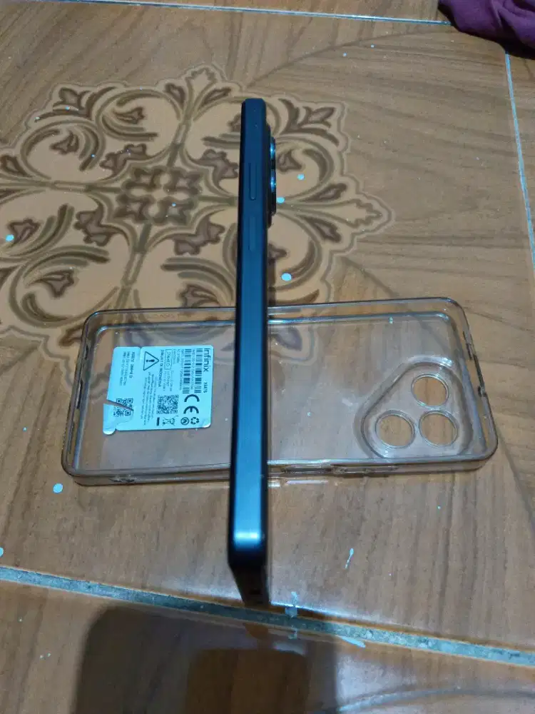 TECNO POVA 7 8 256 MULUS