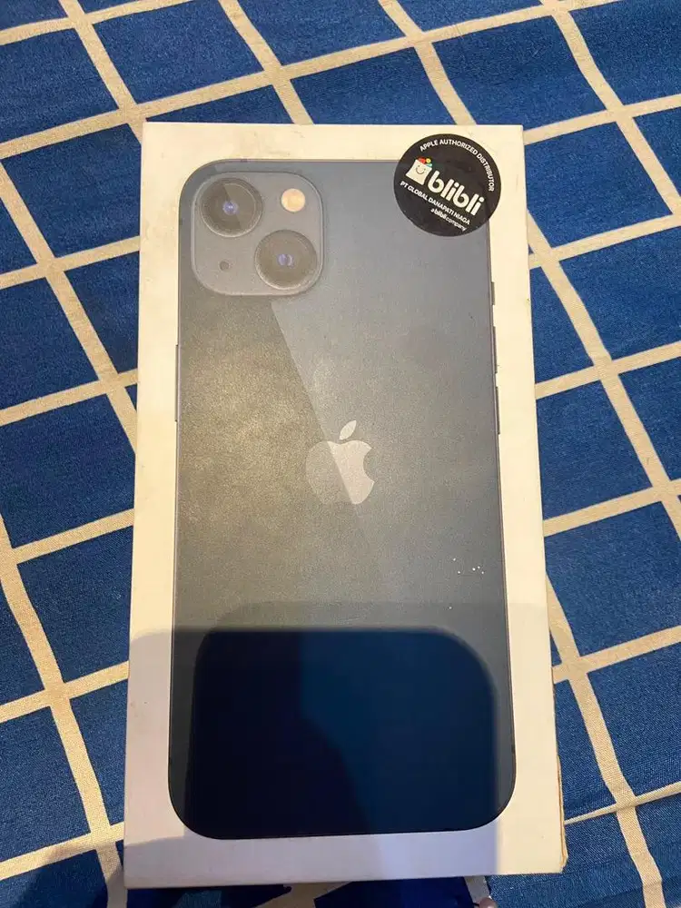 WTS iPhone 13 Midnight 128GB Second SA/A resmi indo