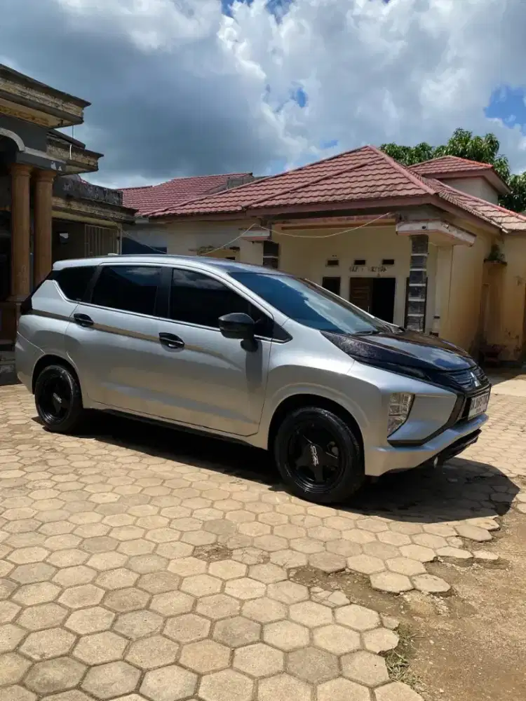 Xpander Exceed Elegan