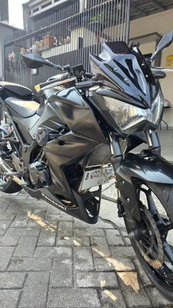 Z250 2013 Hitam Pemakaian Pribadi