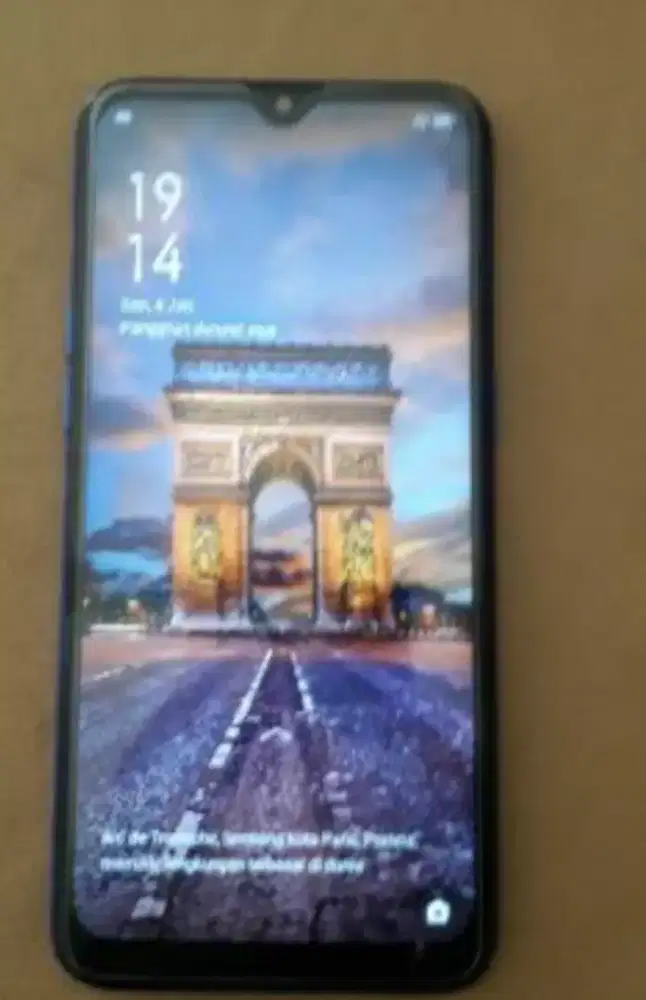 Realme c2 3/32g biru no minus