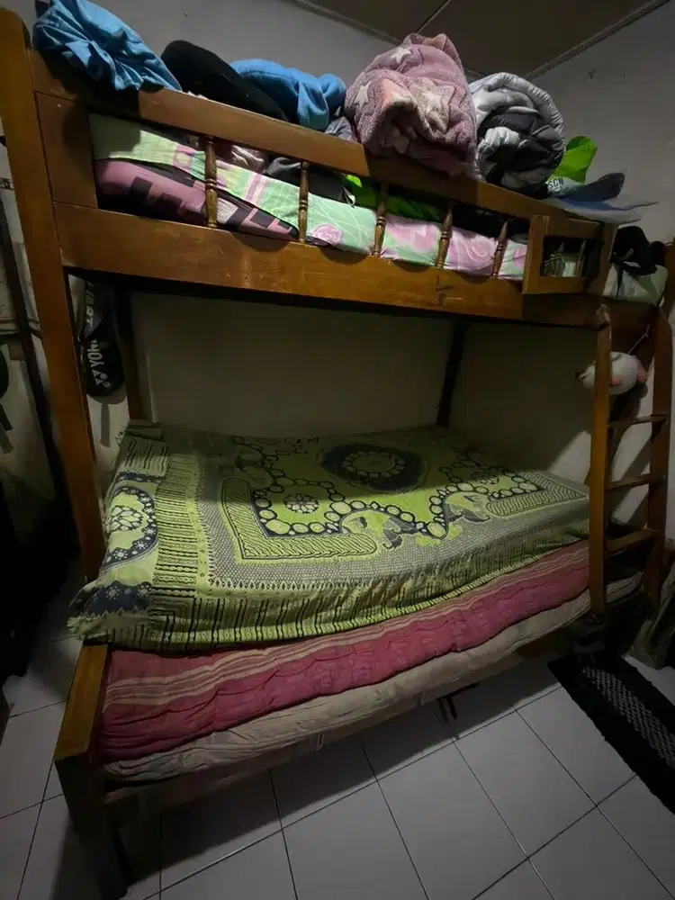 Dipan Susun Kayu Kokoh 2 Tingkat – Awet, Nego!
