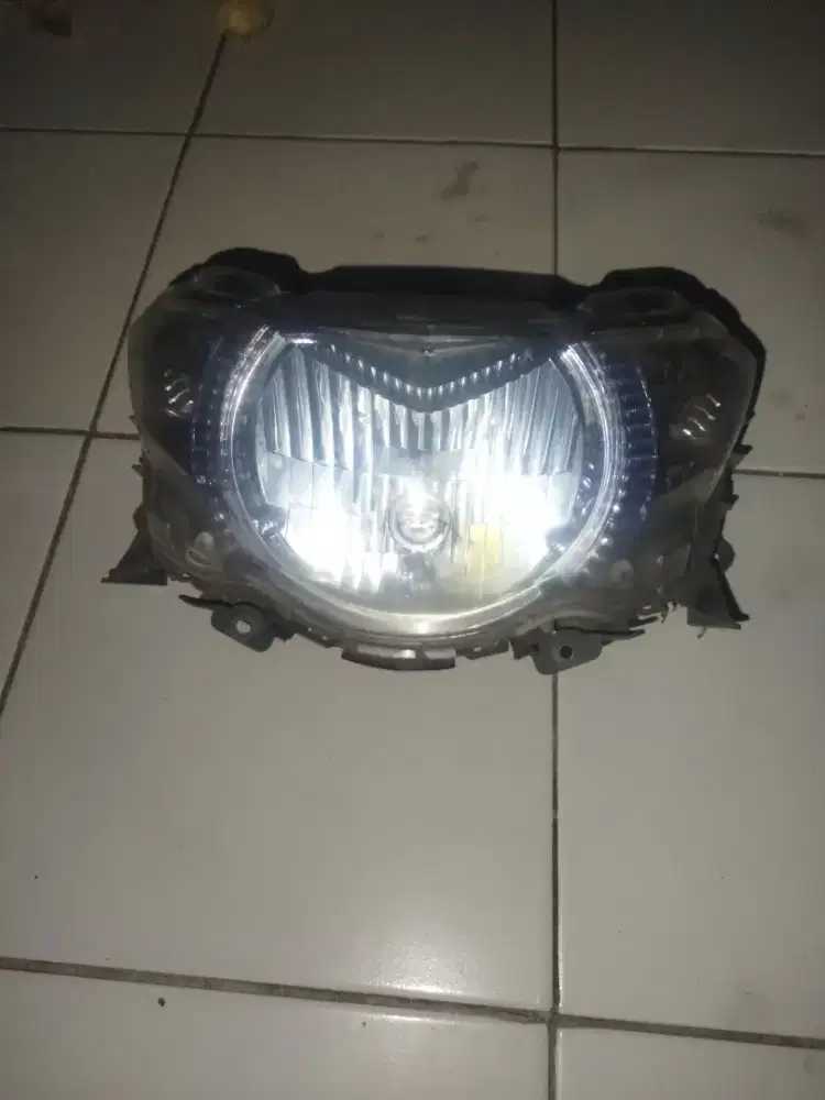 Headlamp xeon gt 125