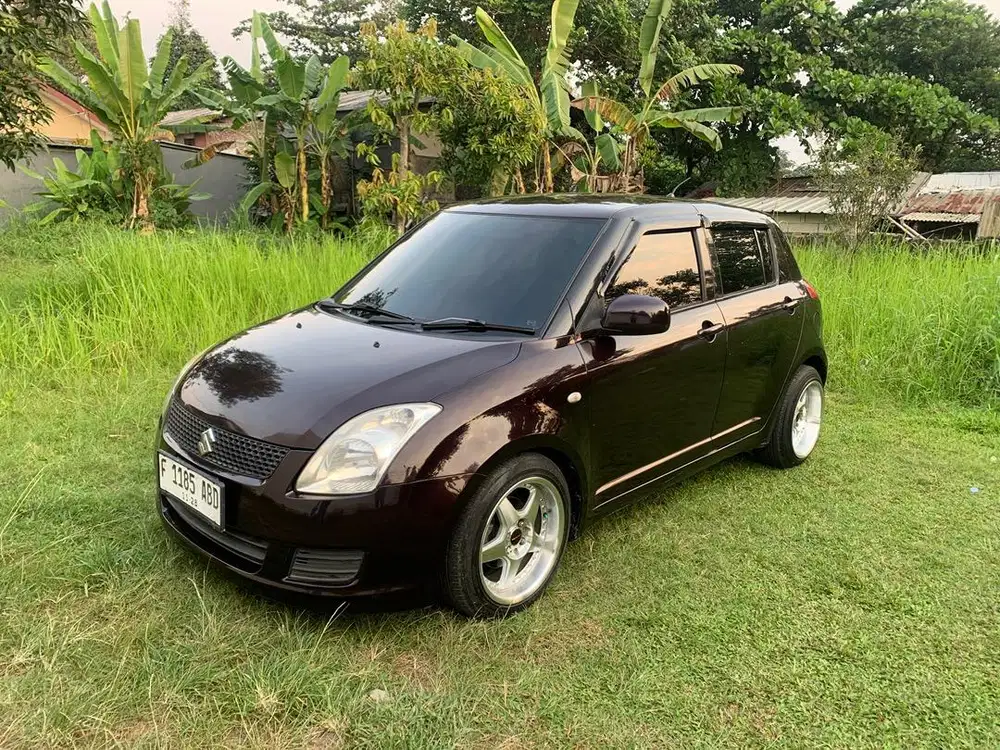 Suzuki Swift 2011 Bensin