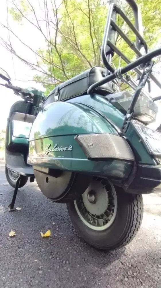 Vespa exclusive 1994