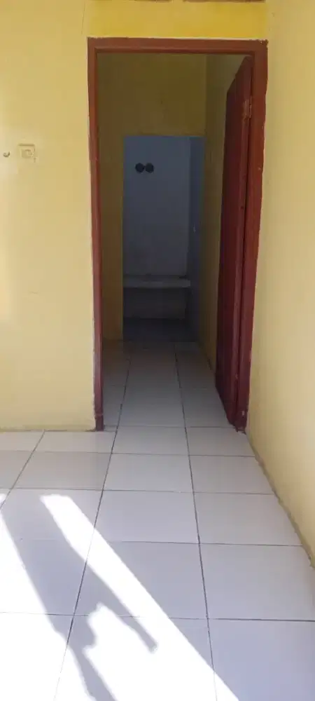 Dikontrakan petakan 3 skat