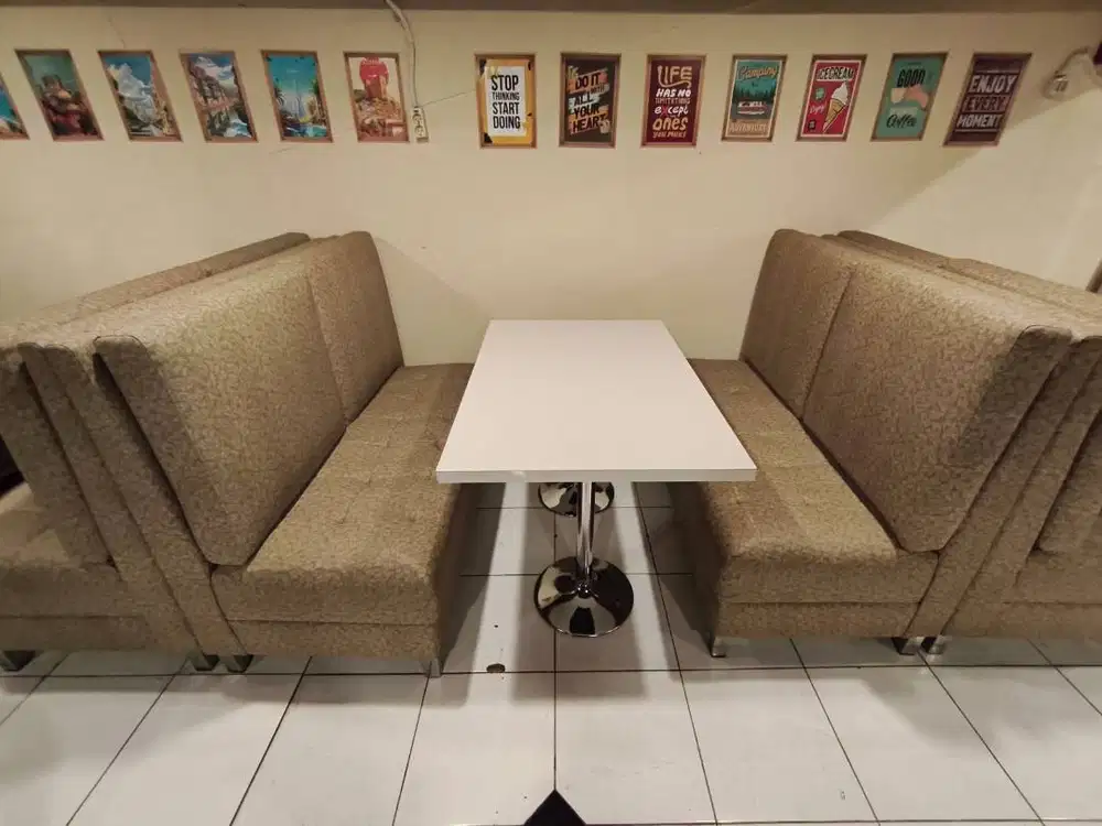 Meja Kursi 4Top (1 meja 4 kursi/sofa)