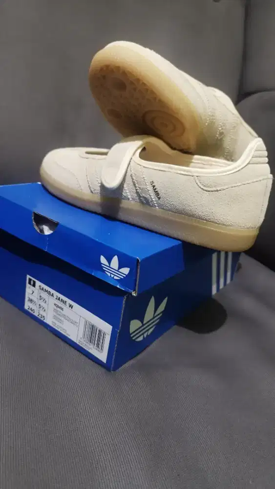 Sepatu Adidas Samba Jane