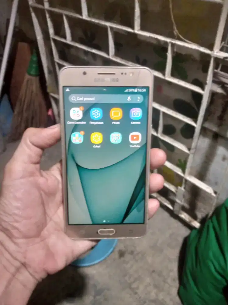 Samsung J5 2016