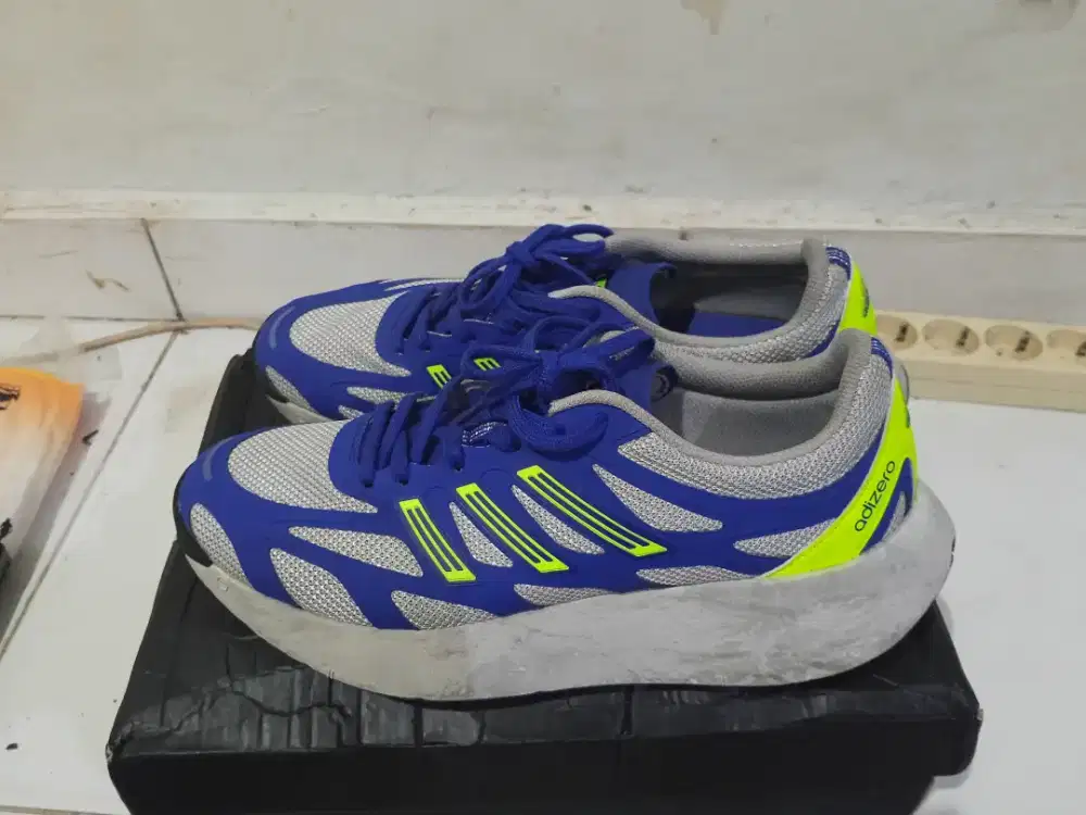 Sepatu Adizero Aruku
