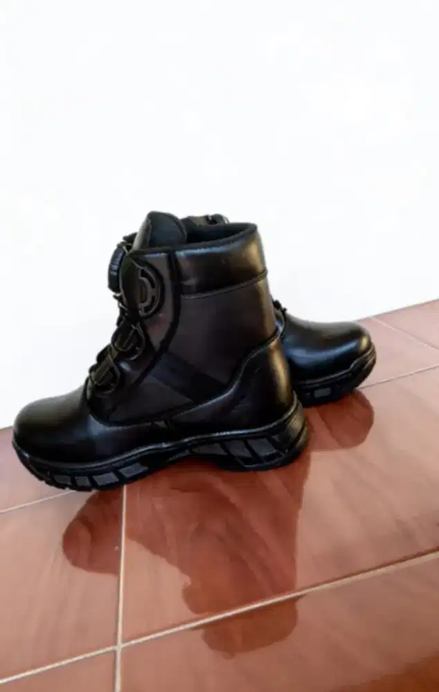 Sepatu pdh extra model taliputar