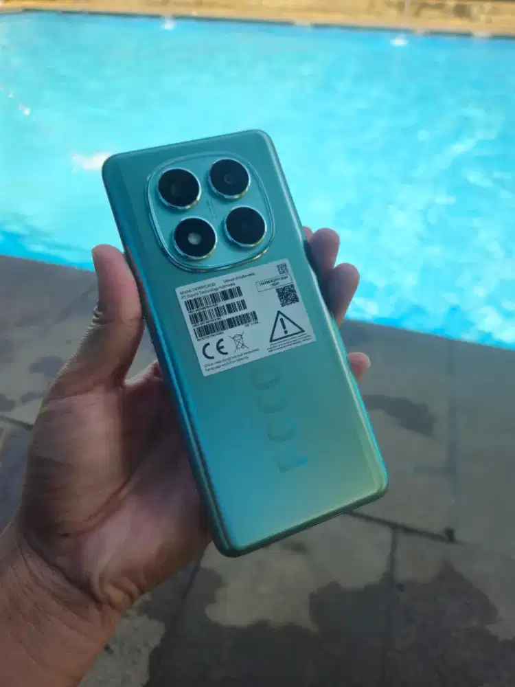 Poco X7 RAM 12 Internal 512