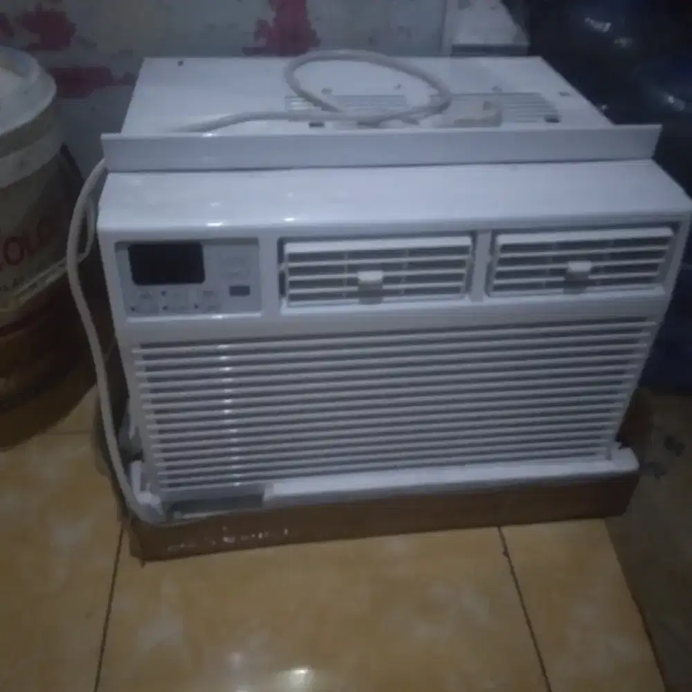 AC Window merk Reiwa 1 PK