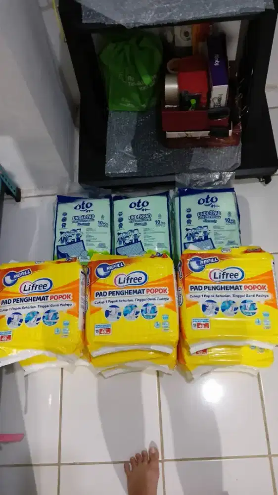 Lifree Pad Penghemat Popok & oto underpad