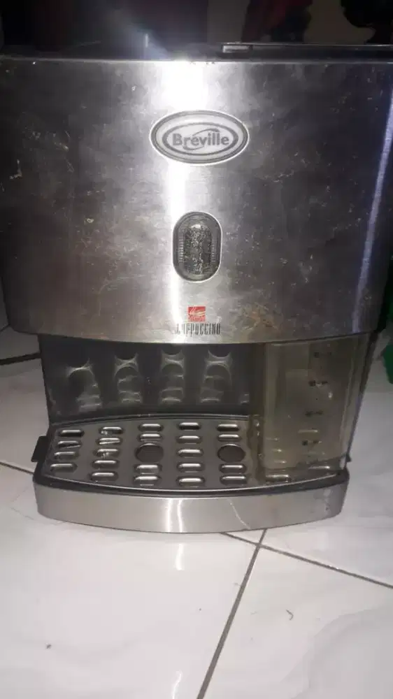 Mesin coffe capucino merk Breville