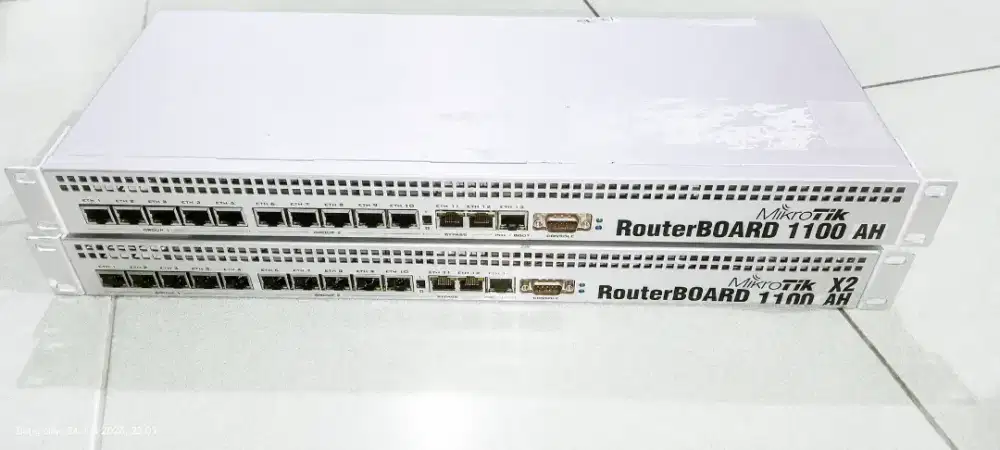 1 unit Mikrotik RB1100AHx2 dan 1 unit mikrotik RB1100AH